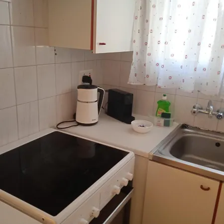 Apartment Larnaca, 1 Bedroom Seaside *