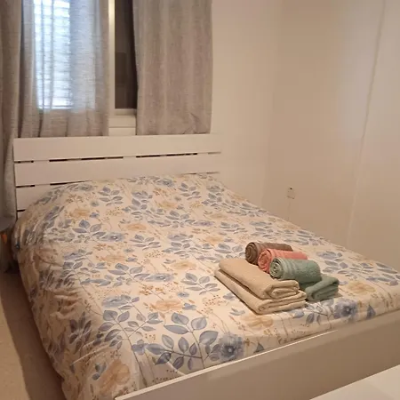 Larnaca, 1 Bedroom Seaside Apartamento Perivolia