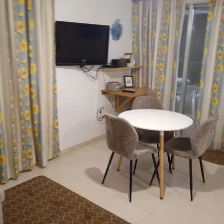 Larnaca, 1 Bedroom Seaside Appartamento