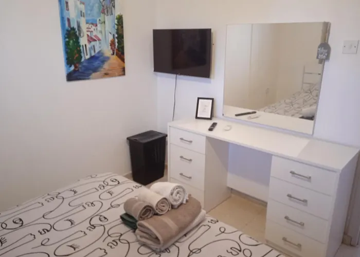 Larnaca, 1 Bedroom Seaside