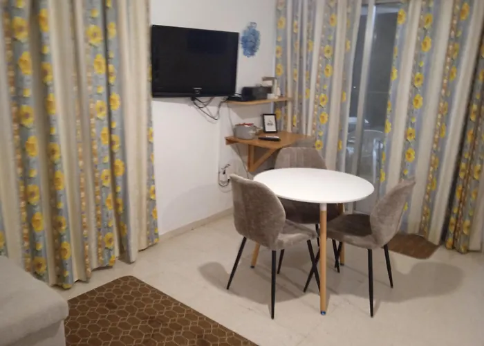 Larnaca, 1 Bedroom Seaside Appartamento